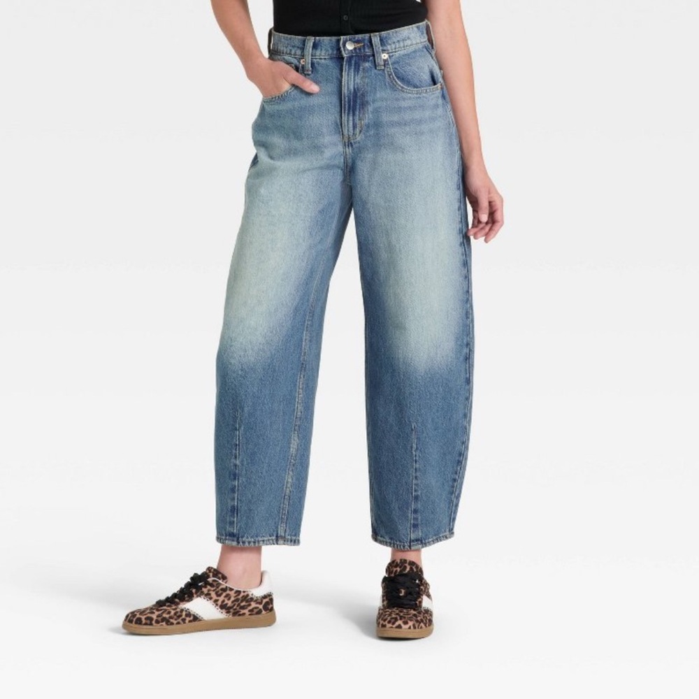 High-Rise Barrel Jeans